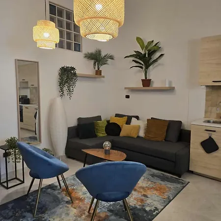 Bella Big For Maximum 8 People With Free Air Conditioner And Balcony * Bari