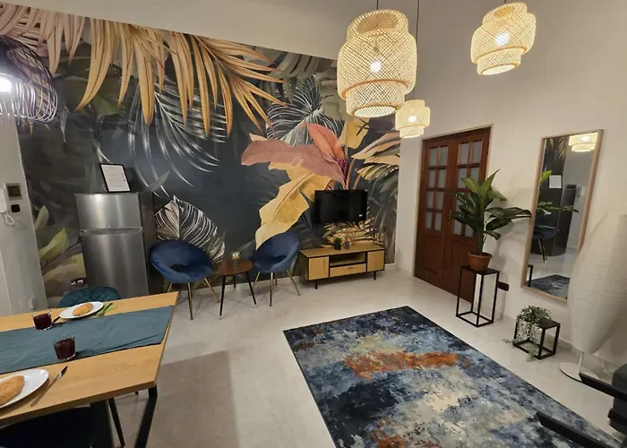 Bella Big For Maximum 8 People With Free Air Conditioner And Balcony