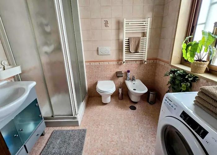 Apartment Bella Big For Maximum 8 People With Free Air Conditioner And Balcony